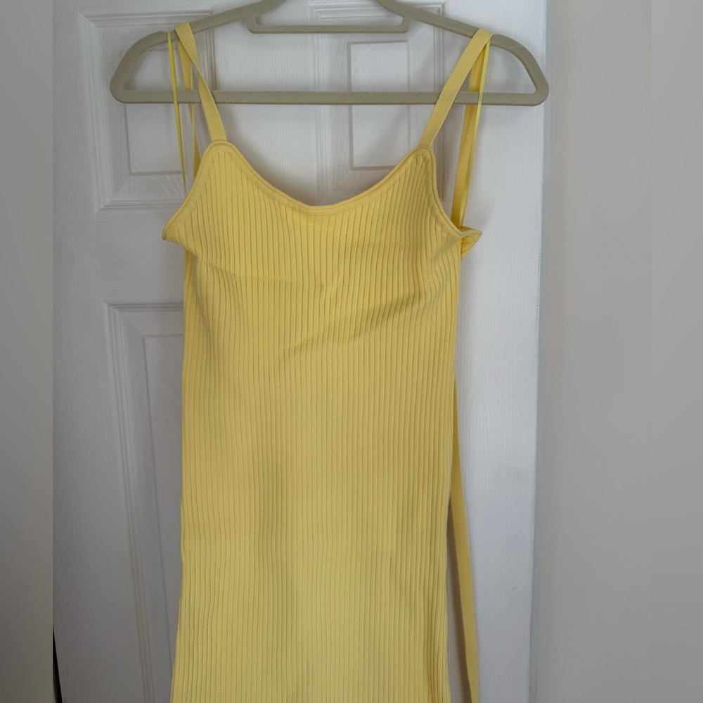 Zara Lemon Ribbed Dress - Picture 2 of 6